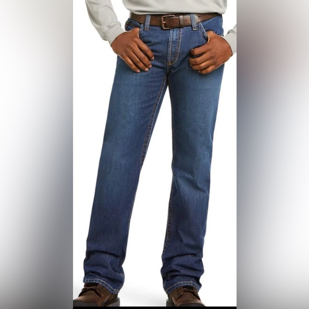 NWT 35x36 Arita Mens M4 FR Low Rise Bootcut Jean